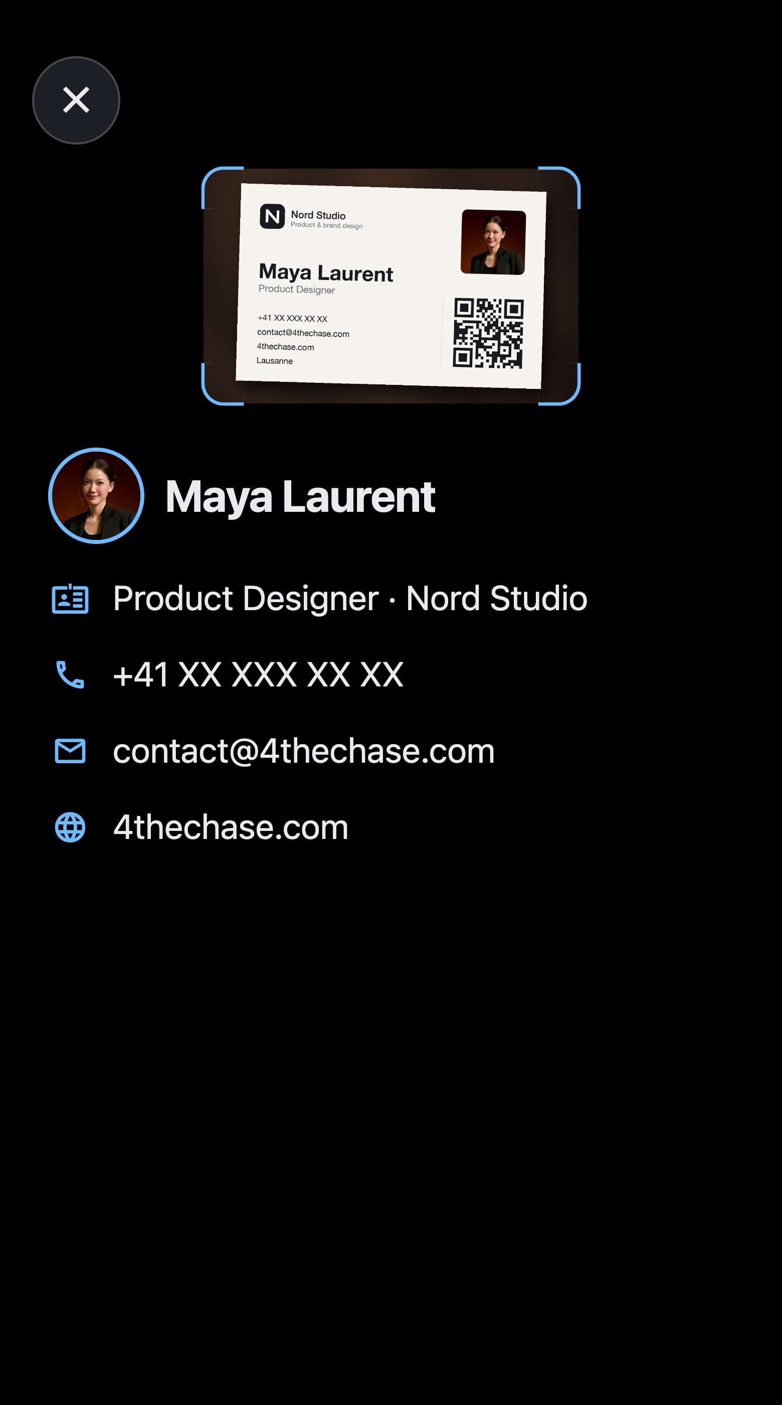 La carte lue : la photo de Maya Laurent découpée dans la carte, Product Designer chez Nord Studio, son téléphone, son e-mail et son site
